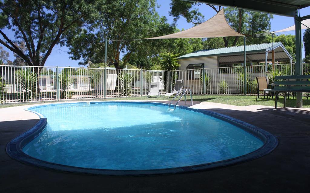 Big4 Wangaratta North Cedars Holiday Park Esterno foto