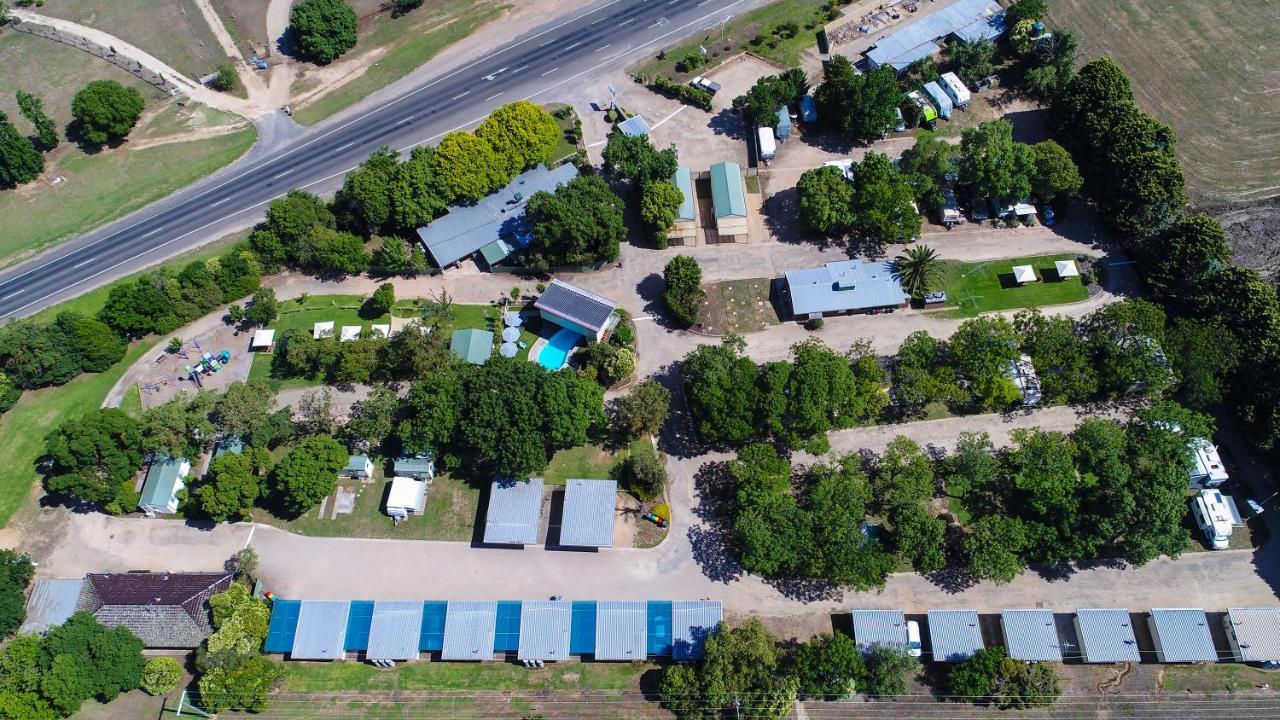 Big4 Wangaratta North Cedars Holiday Park Esterno foto